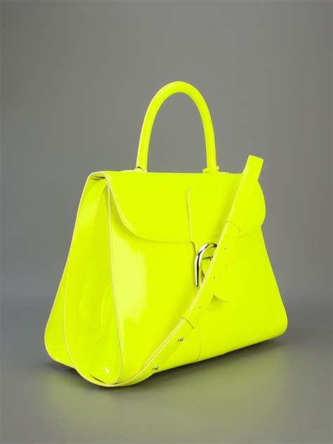 Trendy Fluorescent Bags: The Stylish Boost that Revitalizes 